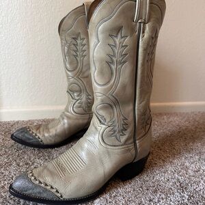 Men’s Tony Lama Wing Tip Cowboy western boots size 8.5